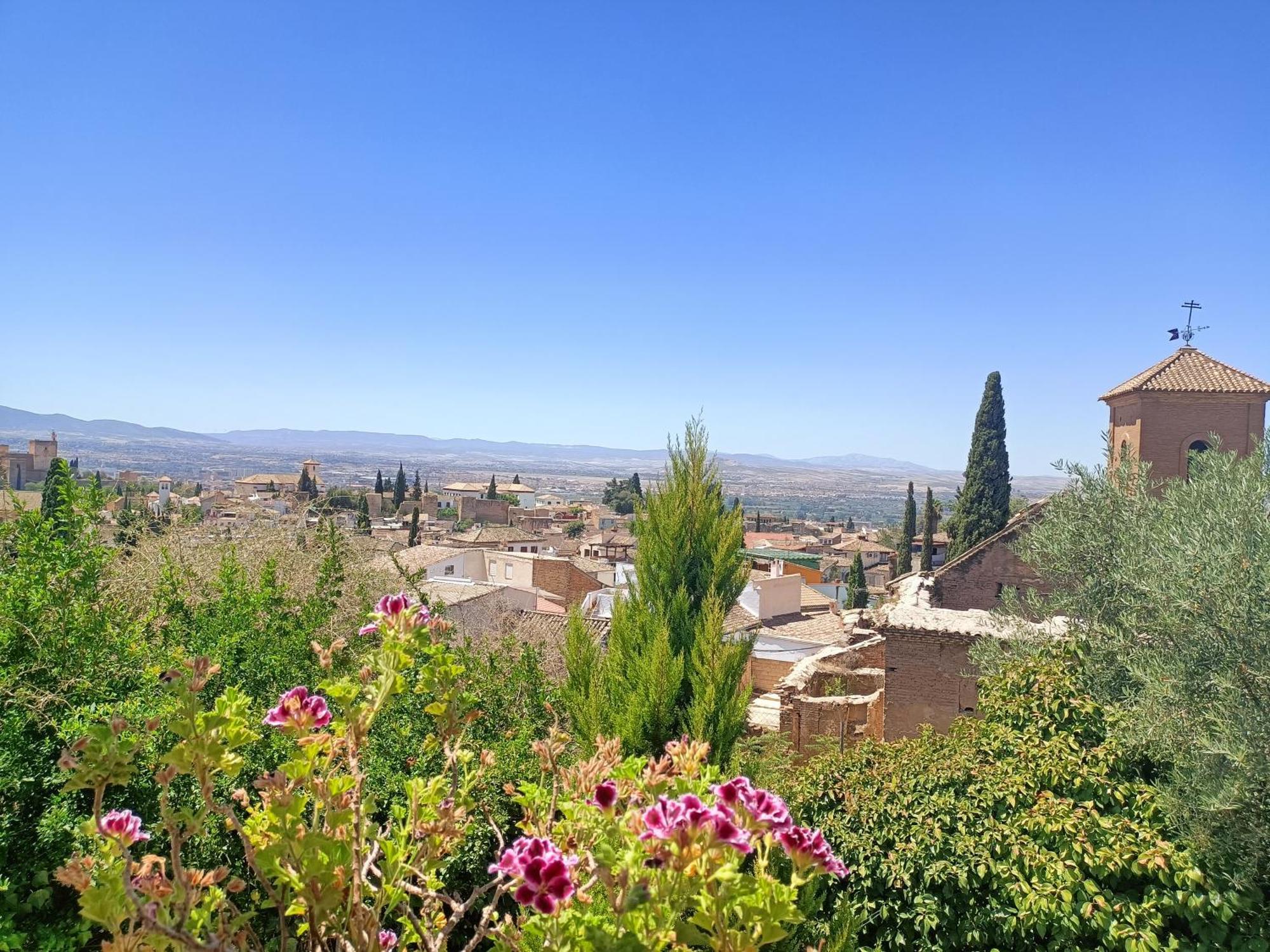 Morente sueña La Alhambra Granada Exterior foto